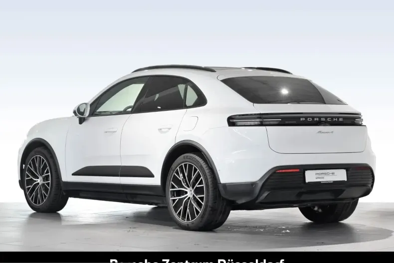 Porsche Macan din 2024 cu 19.856 km - oferta POR228442 - foto 3