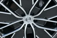 Porsche Macan din 2024 cu 25.850 km - oferta POR228445 - foto 30