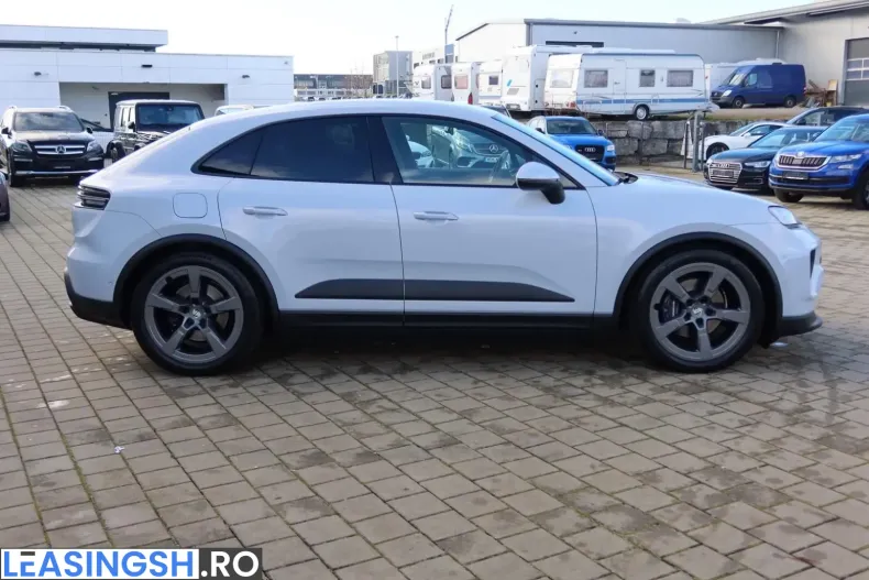 Porsche Macan din 2024 cu 5.750 km - oferta POR228447 - foto 7