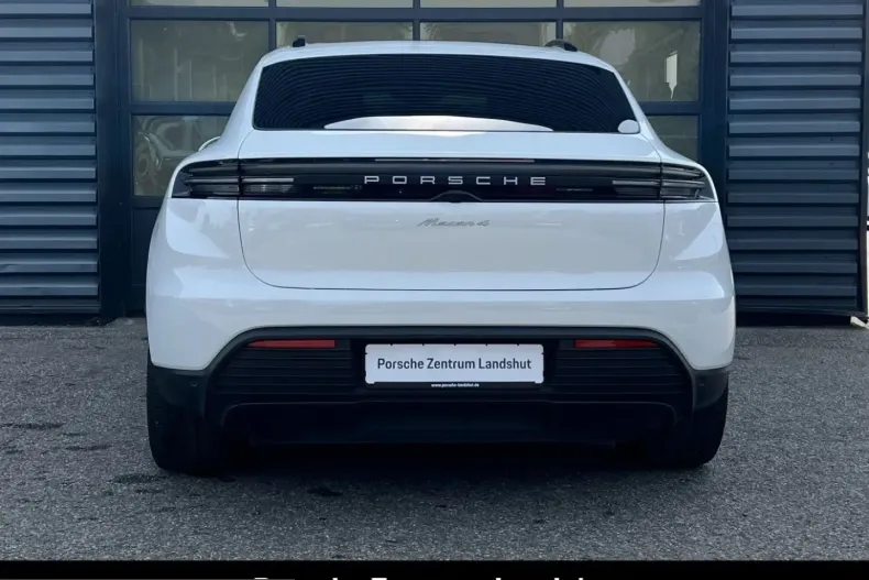 Porsche Macan din 2024 cu 9.990 km - oferta POR228450 - foto 5