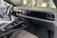 Porsche Macan din 2024 cu 9.990 km - oferta POR228450 - foto 15