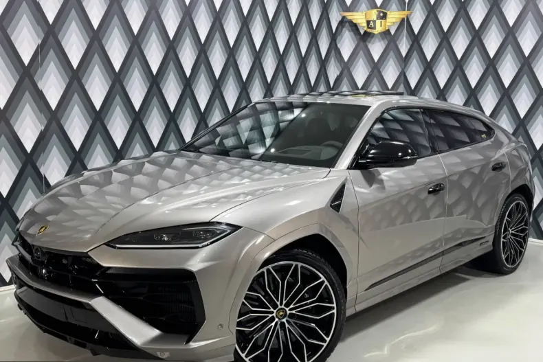 Lamborghini Urus din 2025 cu 10.000 km - oferta LAM228451 - foto 5