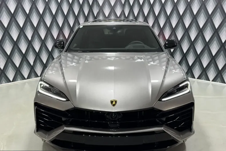 Lamborghini Urus din 2025 cu 10.000 km - oferta LAM228451 - foto 8