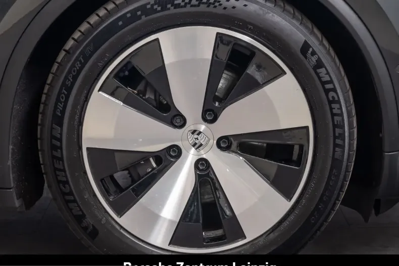 Porsche Macan din 2024 cu 28.043 km - oferta POR228453 - foto 10