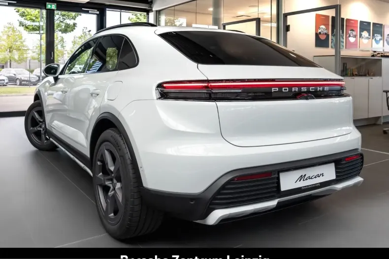 Porsche Macan din 2025 cu 9.900 km - oferta POR228454 - foto 3
