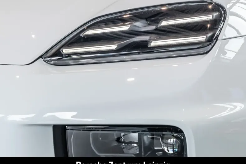 Porsche Macan din 2025 cu 9.900 km - oferta POR228454 - foto 9