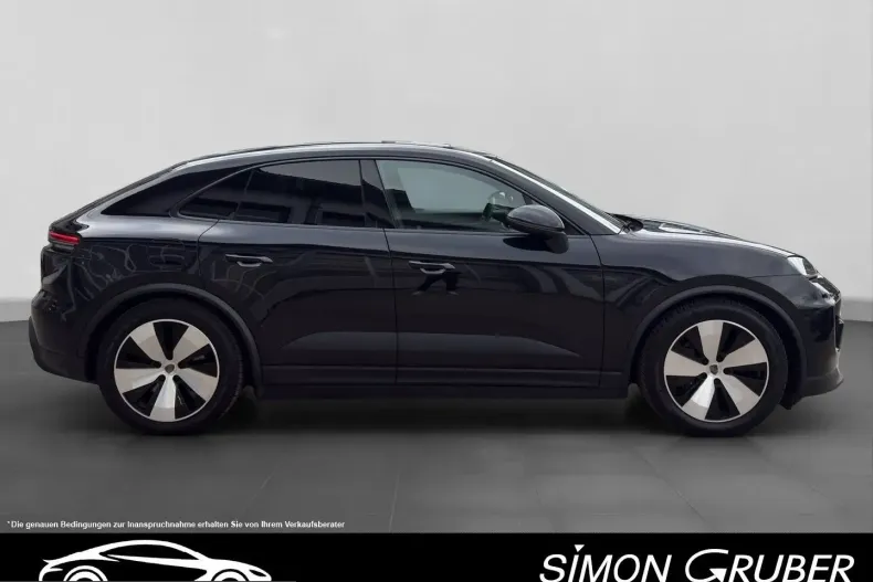 Porsche Macan din 2025 cu 12.215 km - oferta POR228455 - foto 5