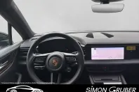 Porsche Macan din 2025 cu 12.215 km - oferta POR228455 - foto 12