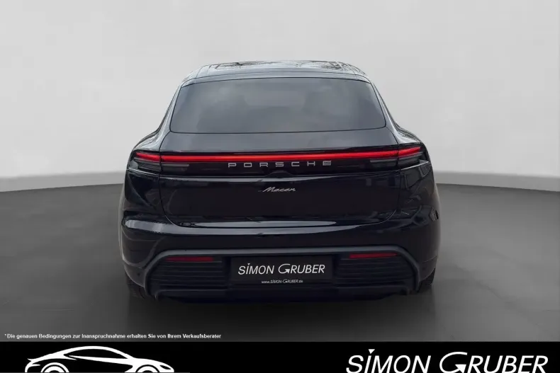 Porsche Macan din 2025 cu 12.215 km - oferta POR228455 - foto 24