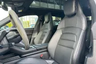 Porsche Taycan din 2024 cu 61.196 km - oferta POR228457 - foto 33