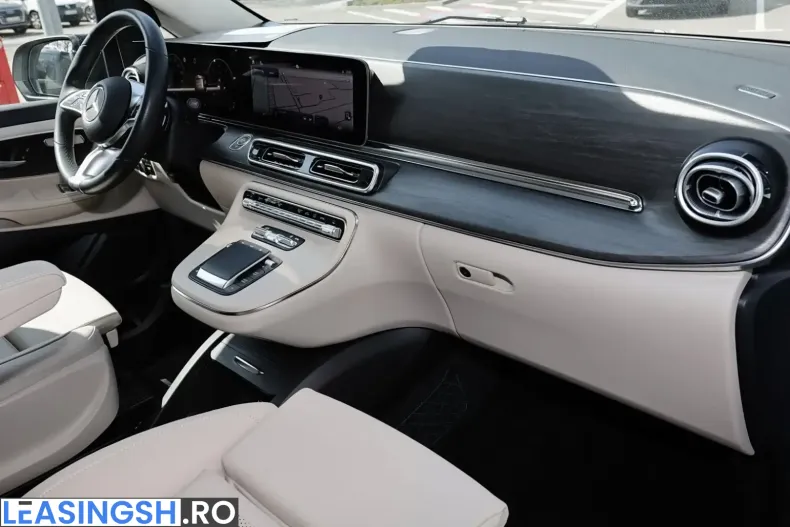 Mercedes-Benz V 300 (Clasa V) din 2024 cu 15.370 km - oferta MER228462 - foto 8