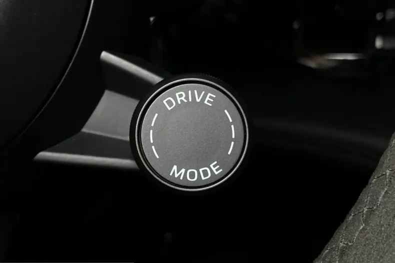 Porsche Taycan din 2022 cu 43.600 km - oferta POR228463 - foto 20
