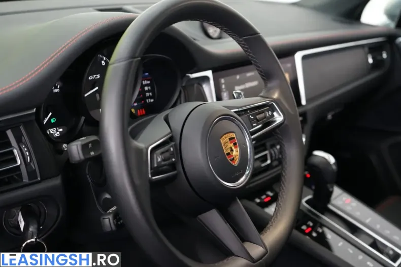 Porsche Macan din 2022 cu 47.200 km - oferta POR228466 - foto 8