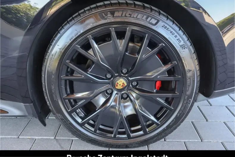 Porsche Taycan din 2023 cu 54.000 km - oferta POR228467 - foto 7