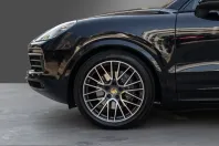 Porsche Cayenne din 2022 cu 39.659 km - oferta POR228470 - foto 10
