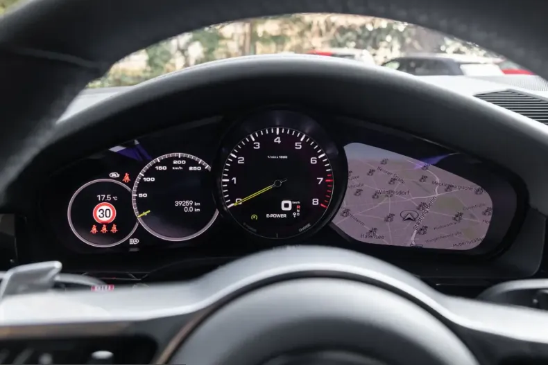 Porsche Cayenne din 2022 cu 39.659 km - oferta POR228470 - foto 23