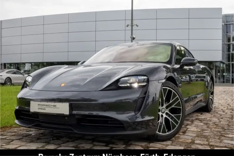 Porsche Taycan din 2024 cu 31.600 km - oferta POR228471 - foto 1