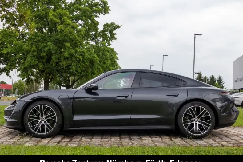 Porsche Taycan din 2024 cu 31.600 km - oferta POR228471 - foto 2
