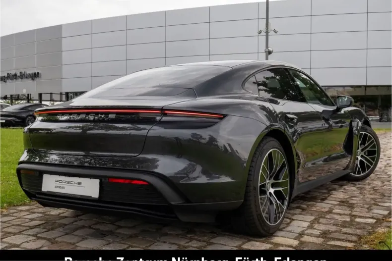 Porsche Taycan din 2024 cu 31.600 km - oferta POR228471 - foto 5