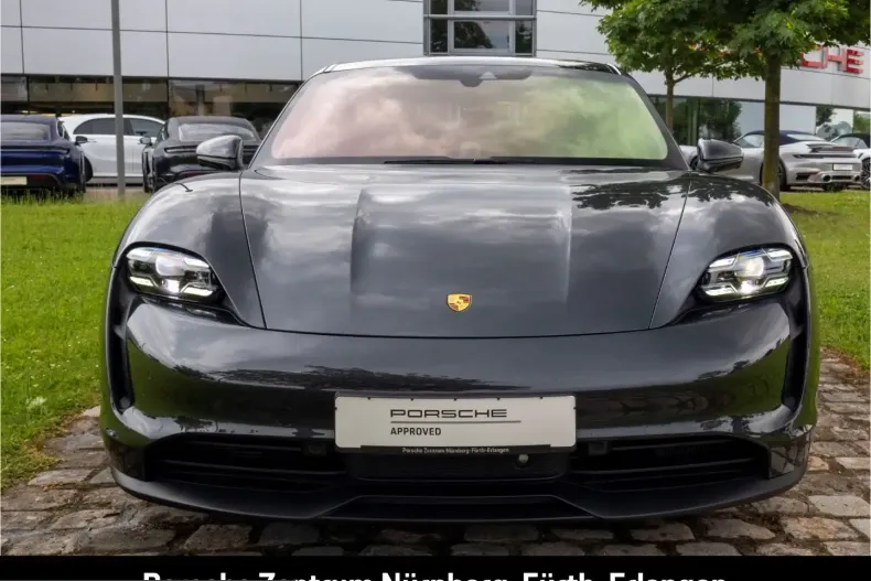 Porsche Taycan din 2024 cu 31.600 km - oferta POR228471 - foto 8