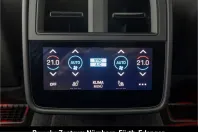Porsche Taycan din 2024 cu 31.600 km - oferta POR228471 - foto 30