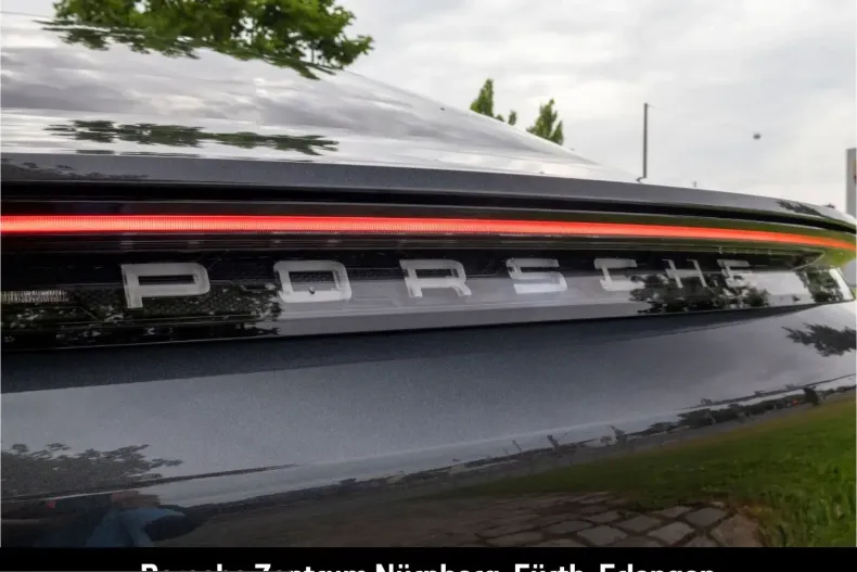 Porsche Taycan din 2024 cu 31.600 km - oferta POR228471 - foto 44