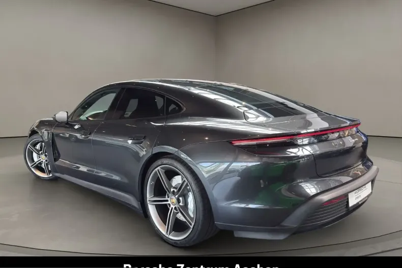 Porsche Taycan din 2024 cu 24.782 km - oferta POR228472 - foto 3