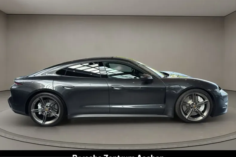 Porsche Taycan din 2024 cu 24.782 km - oferta POR228472 - foto 7