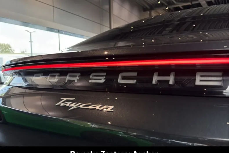 Porsche Taycan din 2024 cu 24.782 km - oferta POR228472 - foto 27