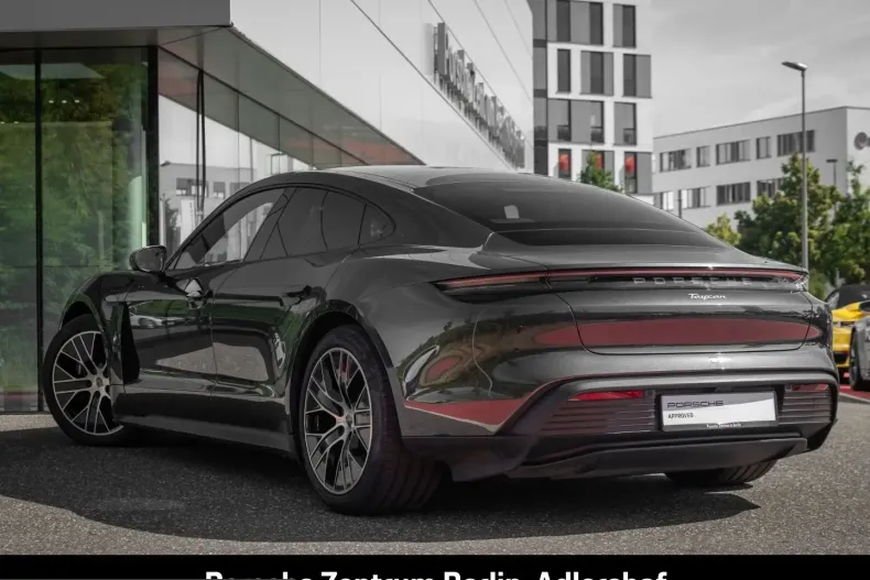 Porsche Taycan din 2024 cu 31.136 km - oferta POR228473 - foto 3