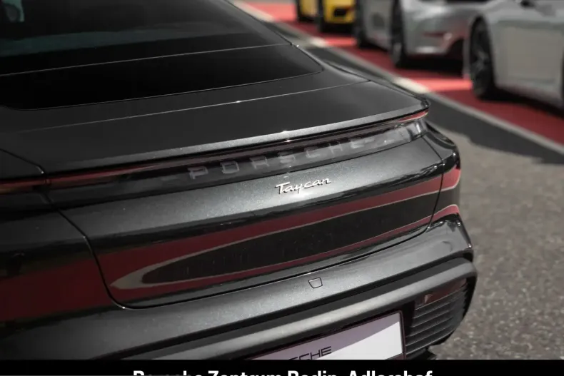 Porsche Taycan din 2024 cu 31.136 km - oferta POR228473 - foto 12