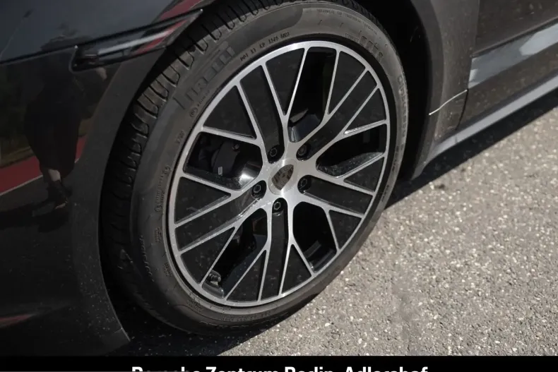 Porsche Taycan din 2024 cu 31.136 km - oferta POR228473 - foto 18