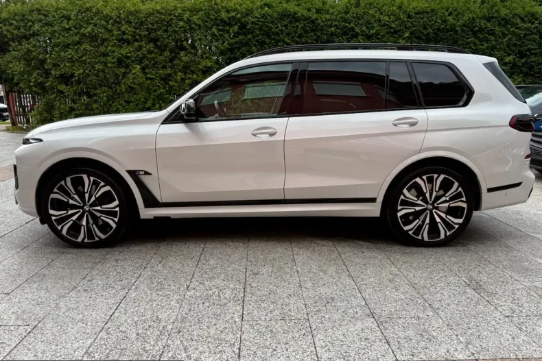 BMW X7 (Seria X) din 2023 cu 40.000 km - oferta BMW228474 - foto 2