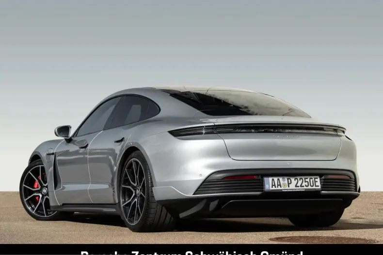 Porsche Taycan din 2023 cu 49.080 km - oferta POR228476 - foto 3
