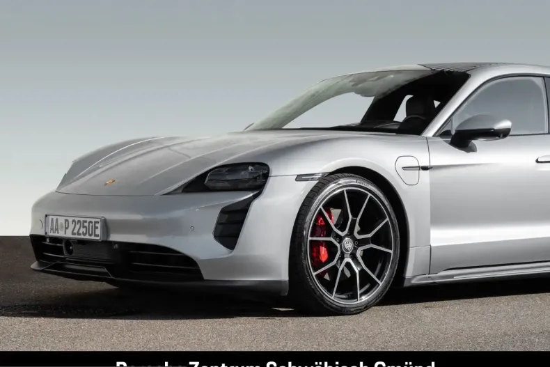 Porsche Taycan din 2023 cu 49.080 km - oferta POR228476 - foto 13
