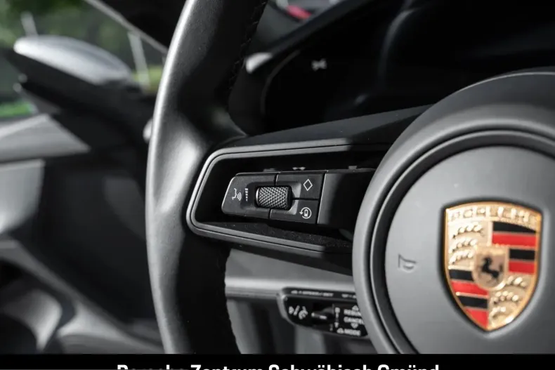 Porsche Taycan din 2023 cu 49.080 km - oferta POR228476 - foto 23