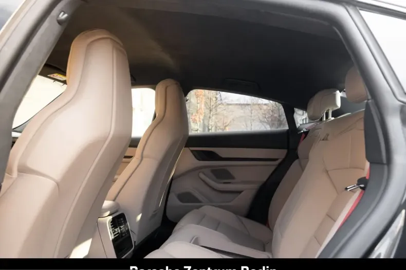 Porsche Taycan din 2023 cu 28.211 km - oferta POR228477 - foto 7