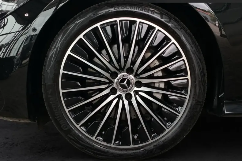 Mercedes-Benz CLE 200 (Clasa CLE) din 2025 cu 9.950 km - oferta MER228478 - foto 15