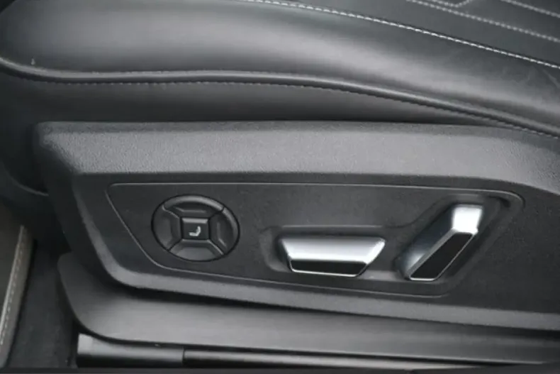 Audi S6 din 2024 cu 64.513 km - oferta AUD228479 - foto 13