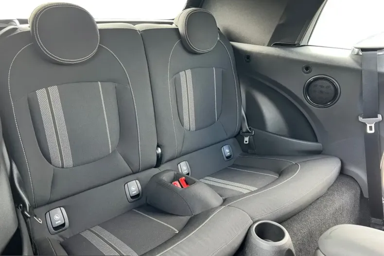 MINI Cooper S Cabrio din 2023 cu 19.800 km - oferta MIN228485 - foto 9