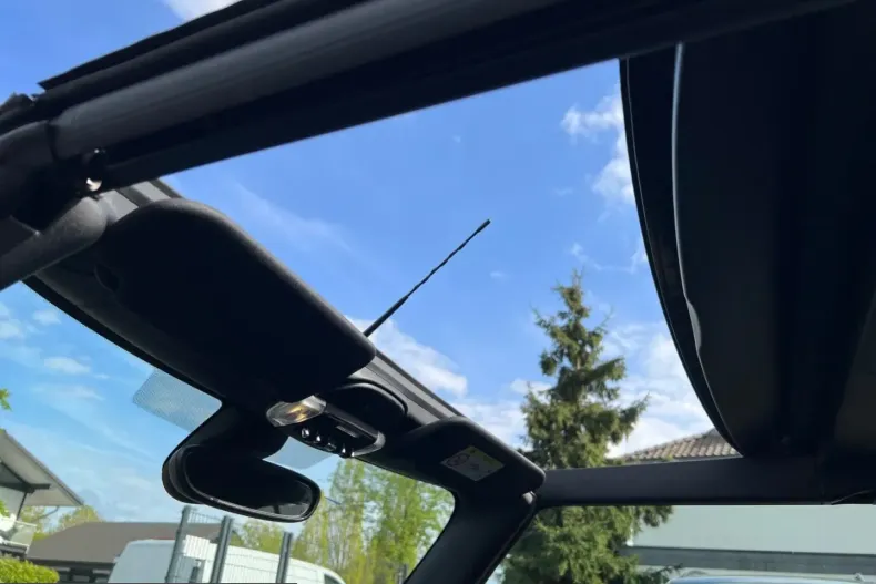 MINI Cooper S Cabrio din 2023 cu 19.800 km - oferta MIN228485 - foto 13