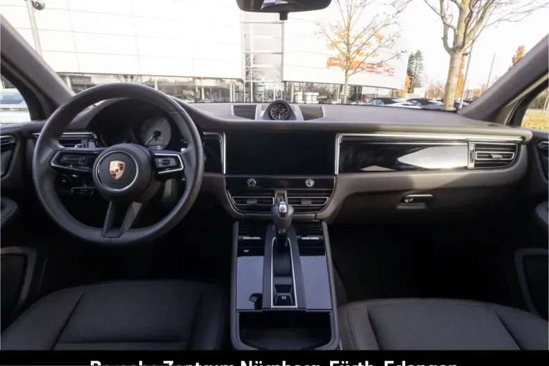 Porsche Macan din 2022 cu 52.800 km - oferta POR228487 - foto 28