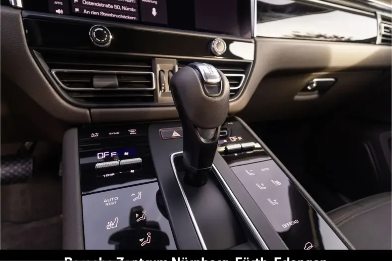 Porsche Macan din 2022 cu 52.800 km - oferta POR228487 - foto 31
