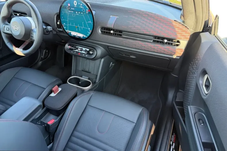 MINI Cooper S Cabrio din 2024 cu 1.300 km - oferta MIN228488 - foto 11