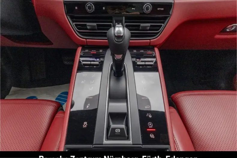Porsche Macan din 2023 cu 48.500 km - oferta POR228489 - foto 29
