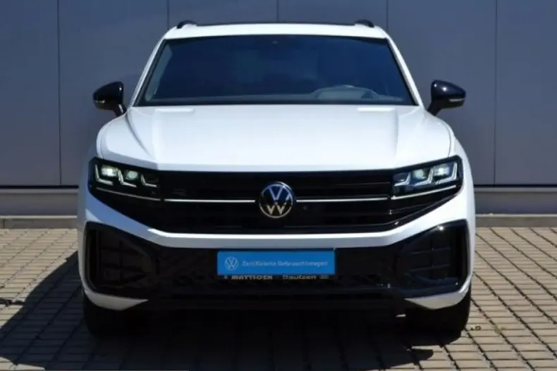 Volkswagen Touareg din 2025 cu 21.431 km - oferta VOL228493 - foto 8