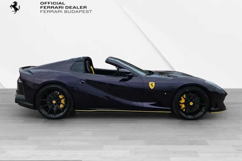 Ferrari 812 din 2023 cu 12.618 km - oferta FER228497 - foto 5