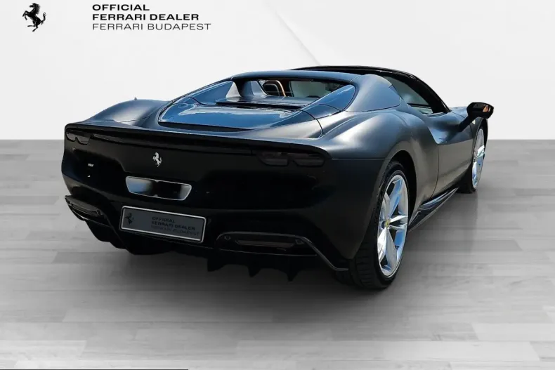 Ferrari 296 GTS din 2024 cu 10.000 km - oferta FER228500 - foto 7