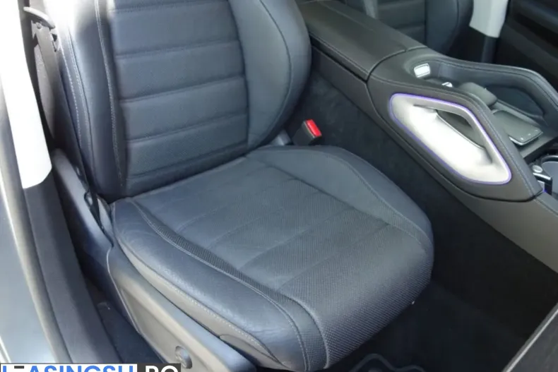 Mercedes-Benz GLS 400 (Clasa GLS) din 2023 cu 48.844 km - oferta MER228504 - foto 18