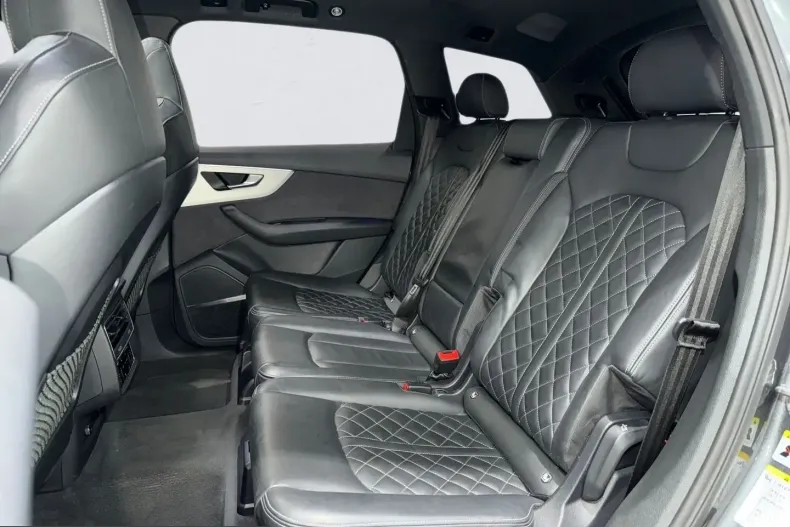 Audi SQ7 din 2023 cu 38.479 km - oferta AUD228507 - foto 11
